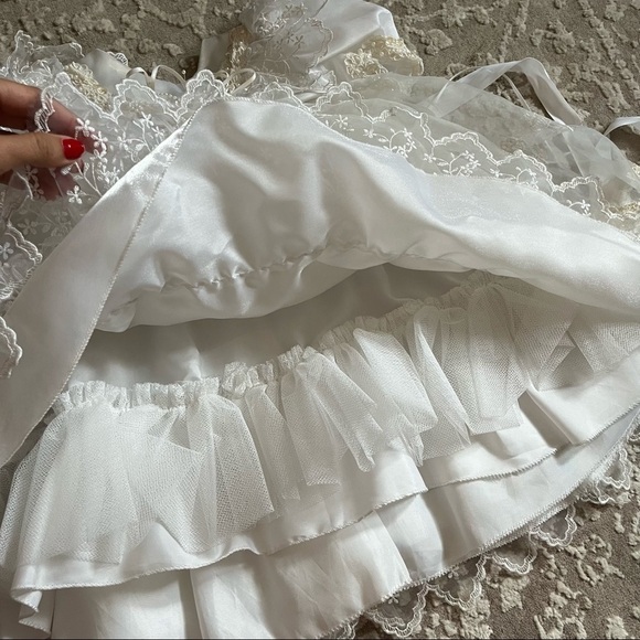 vintage baby girls white christening baptism dress with cap sleeves - Picture 7 of 11